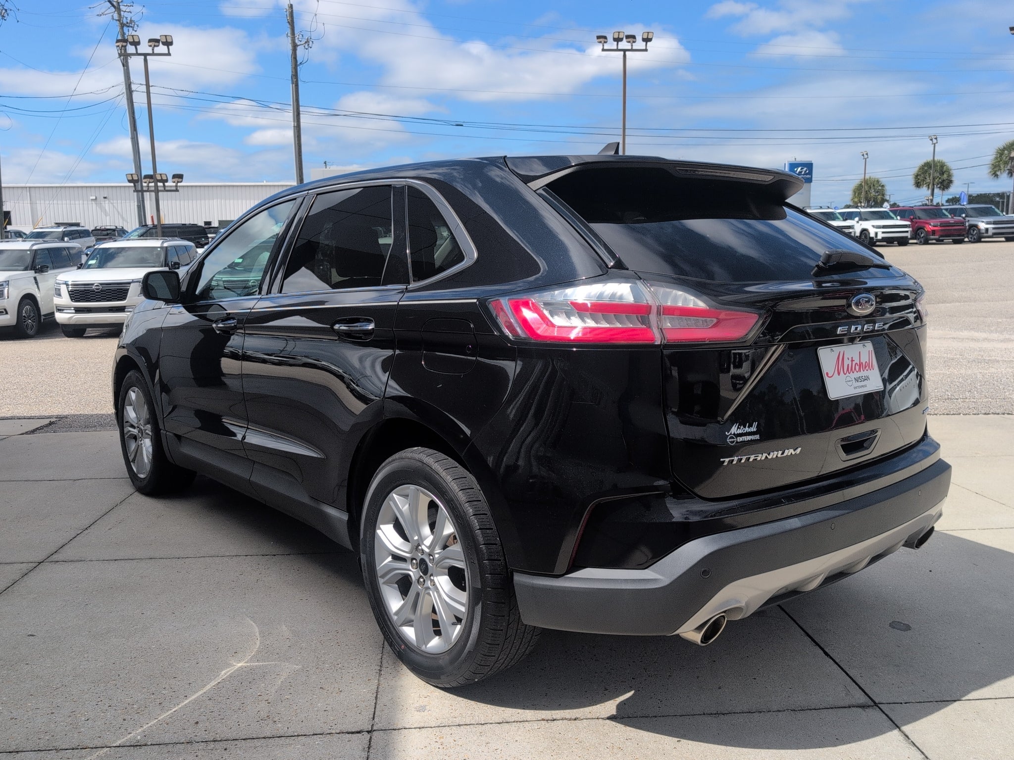 2022 Ford Edge Titanium