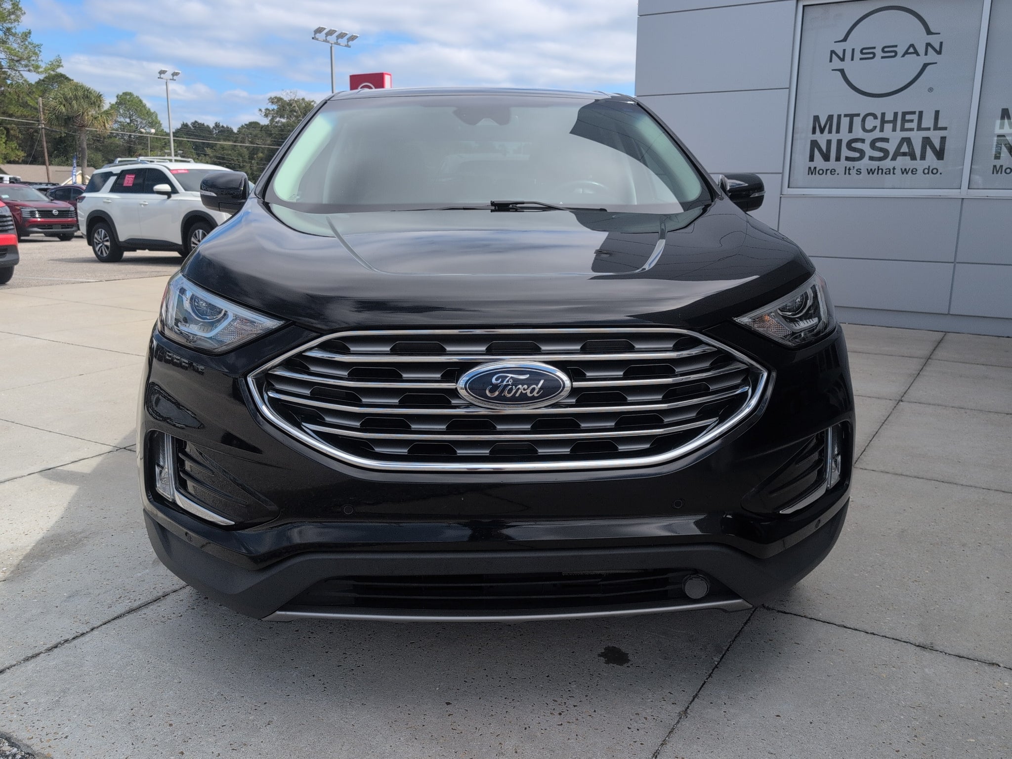 2022 Ford Edge Titanium