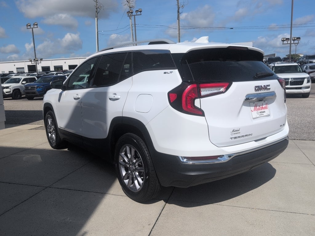 2022 GMC Terrain SLT