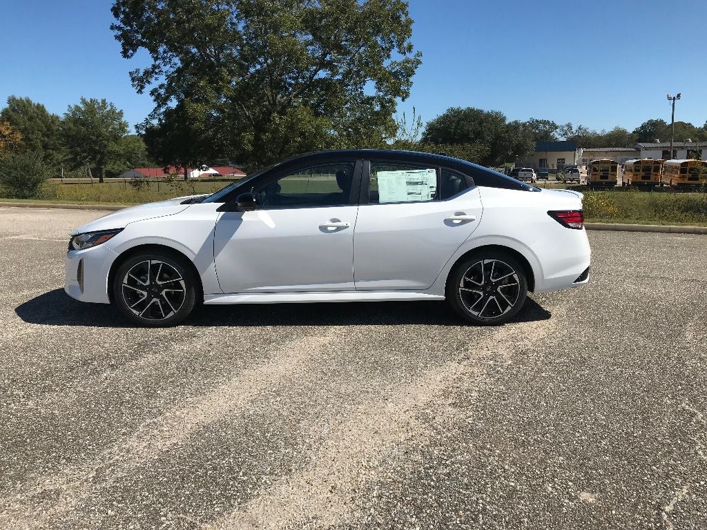 2025 Nissan Sentra SR