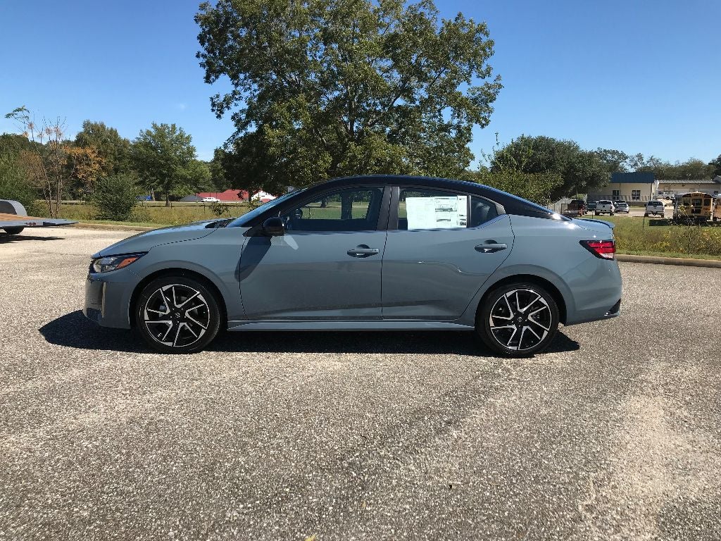 2025 Nissan Sentra SR