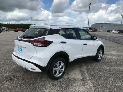2025 Nissan Kicks Play S