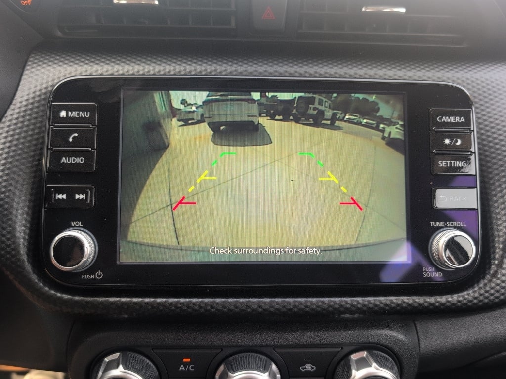 2024 Nissan Kicks SV