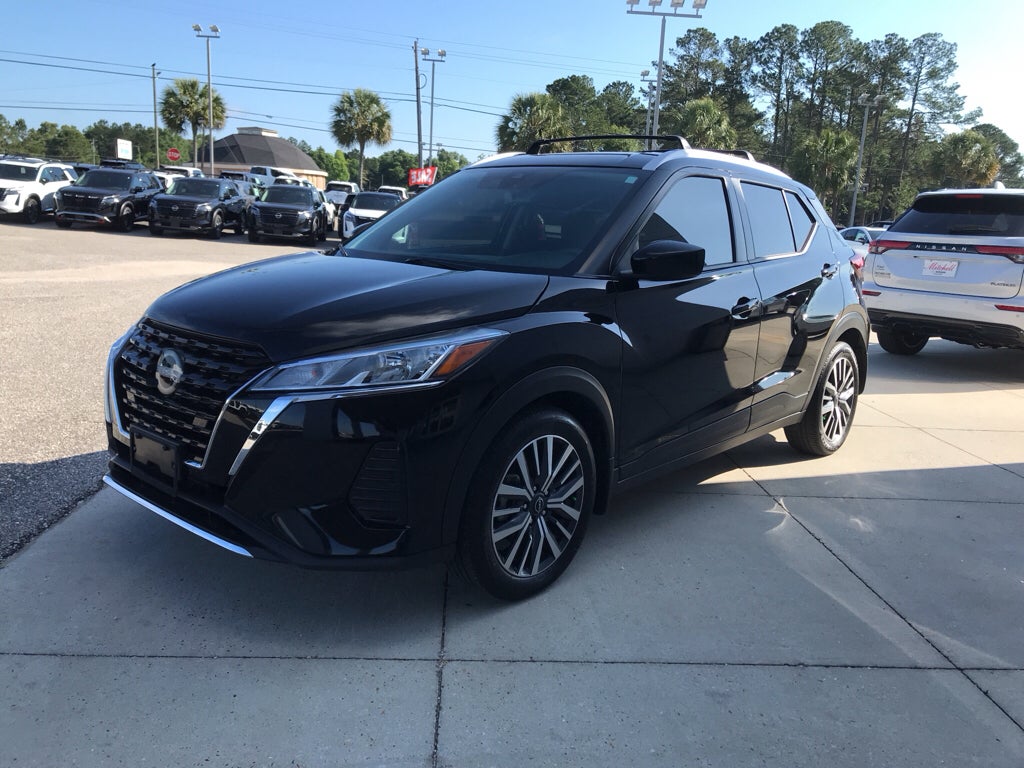 2023 Nissan Kicks SV