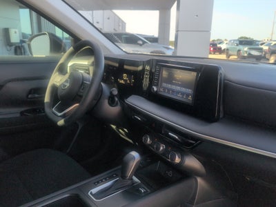 2025 Nissan Kicks S