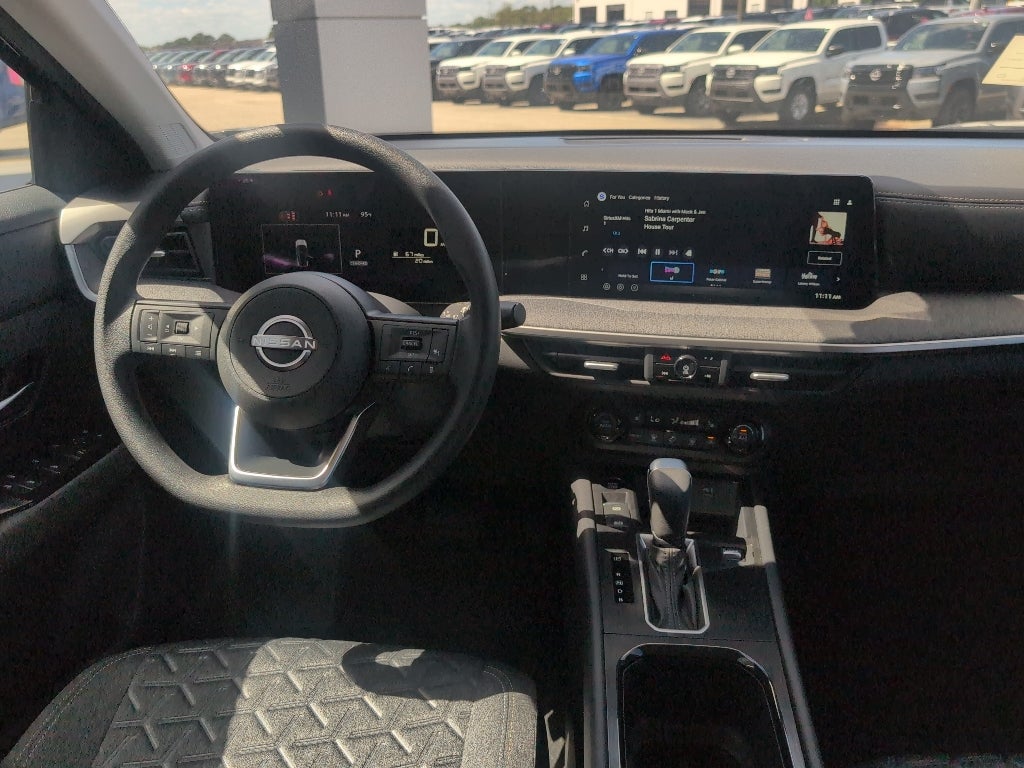 2027 Nissan Kicks SV