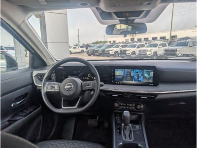 2027 Nissan Kicks SV