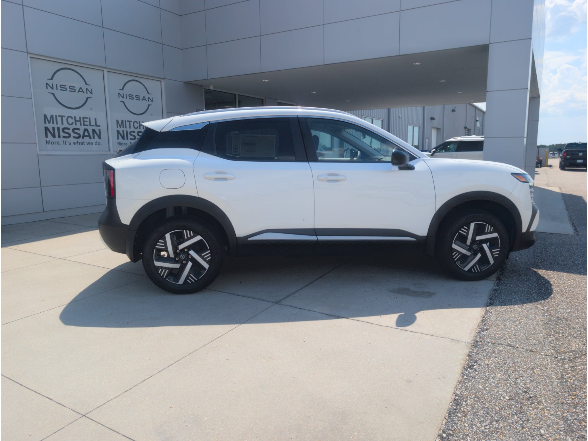 2027 Nissan Kicks SV