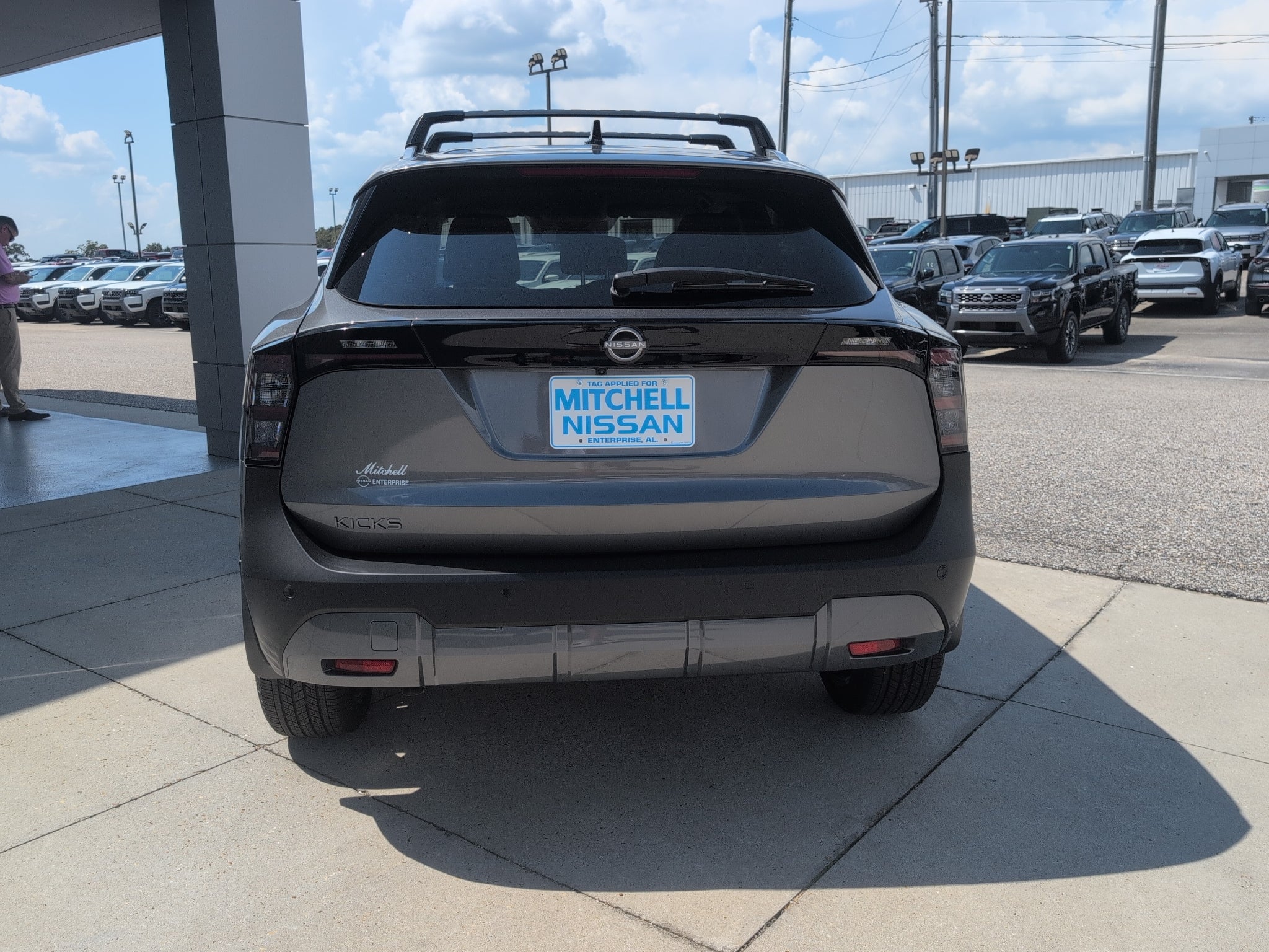 2027 Nissan Kicks SR