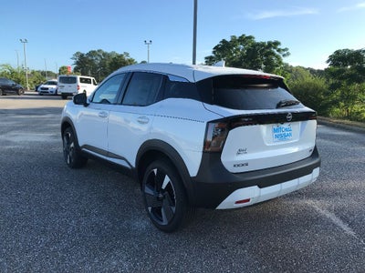 2025 Nissan Kicks SR