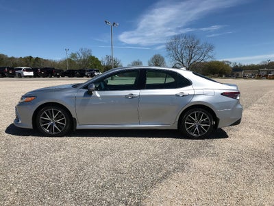 2023 Toyota Camry XLE