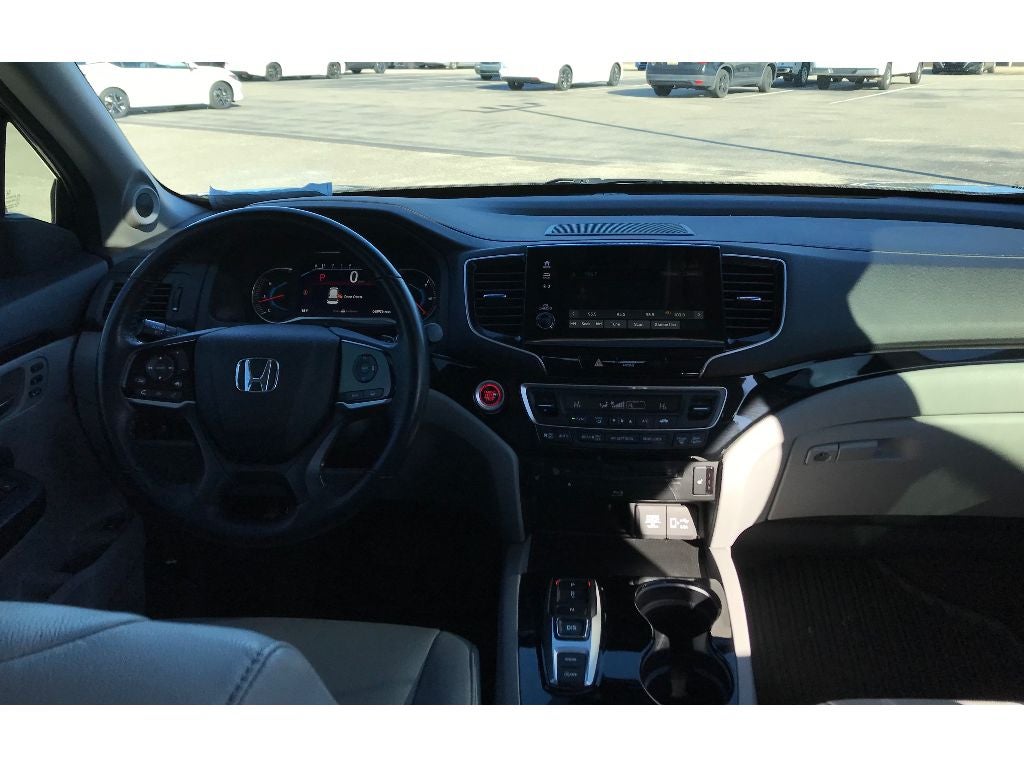 2021 Honda Pilot Touring 8-Passenger