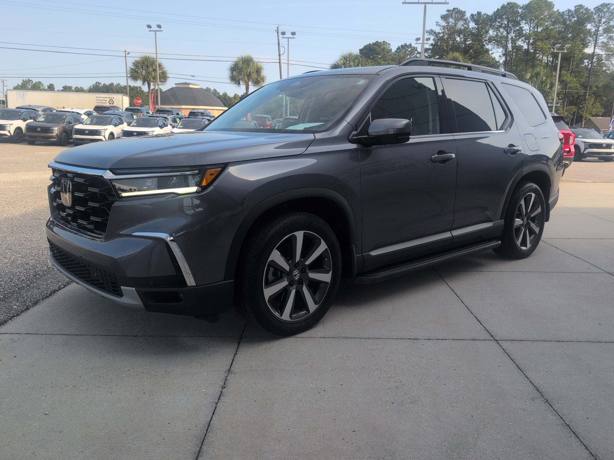 2025 Honda Pilot Touring