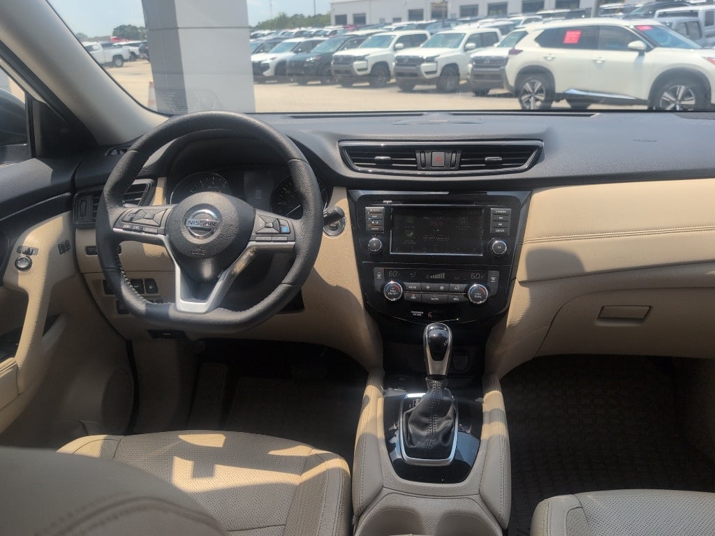 2020 Nissan Rogue SL