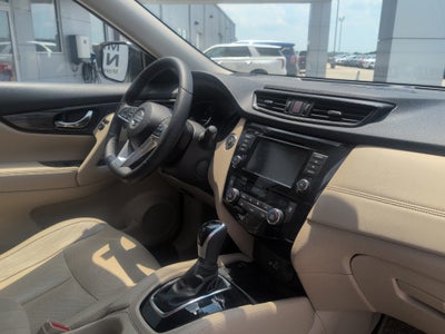 2020 Nissan Rogue SL