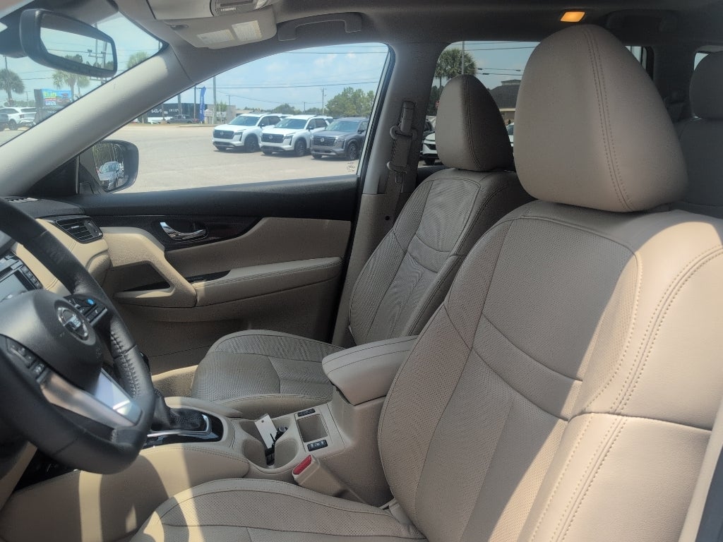 2020 Nissan Rogue SL