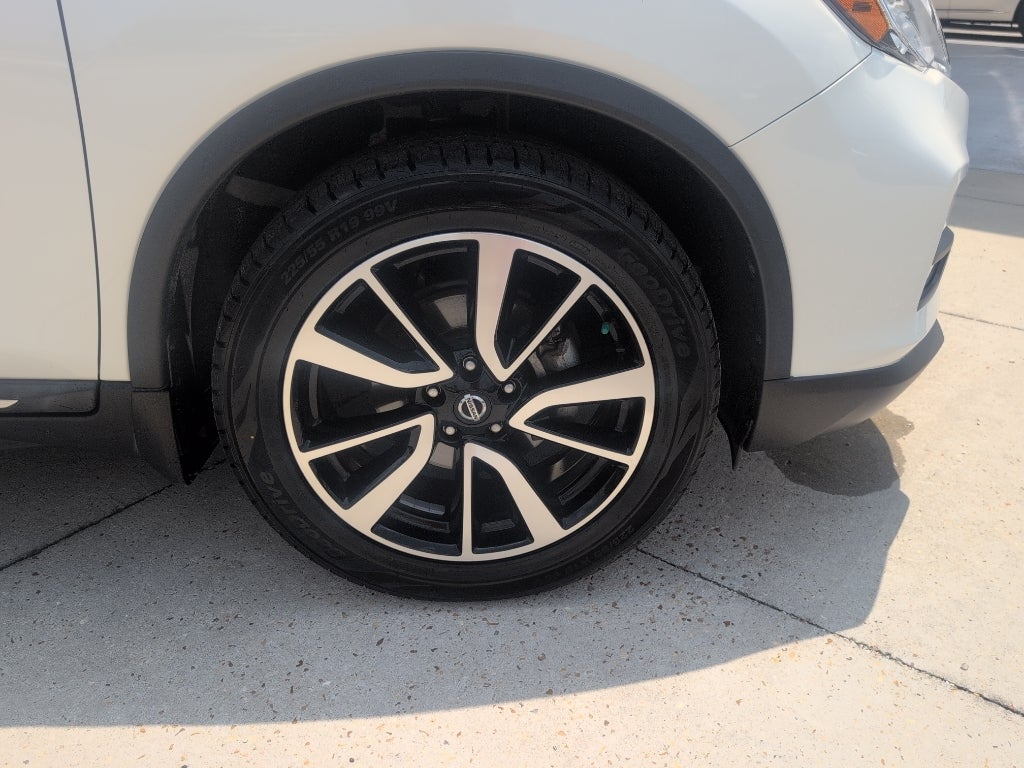 2020 Nissan Rogue SL