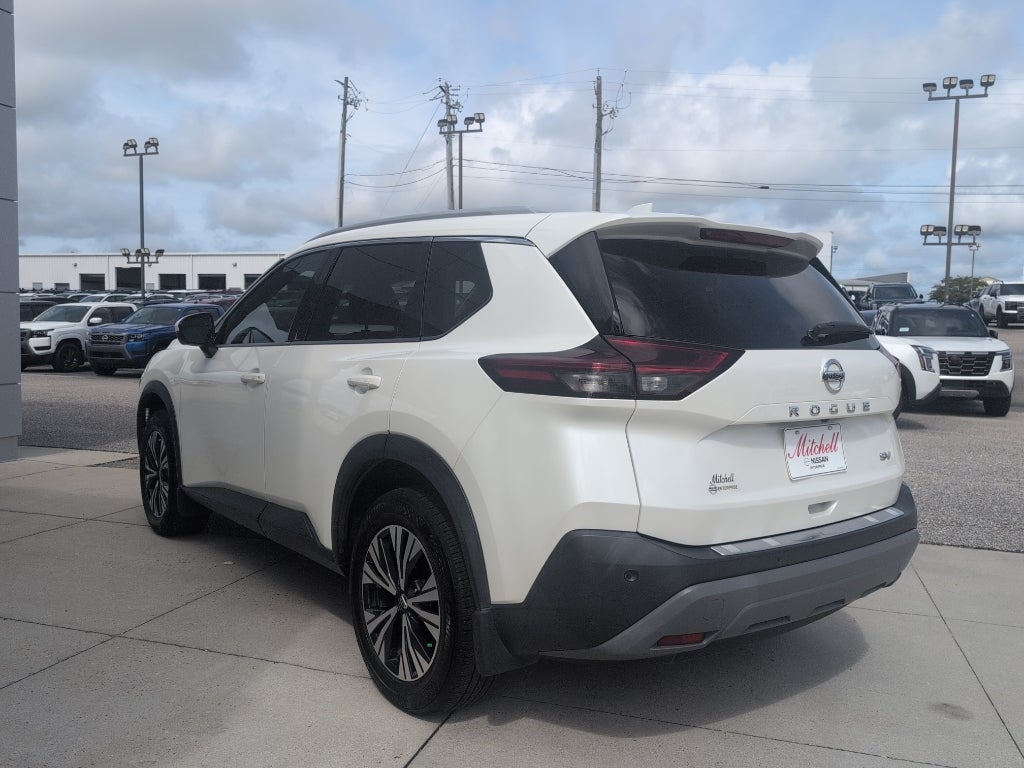 2021 Nissan Rogue SV