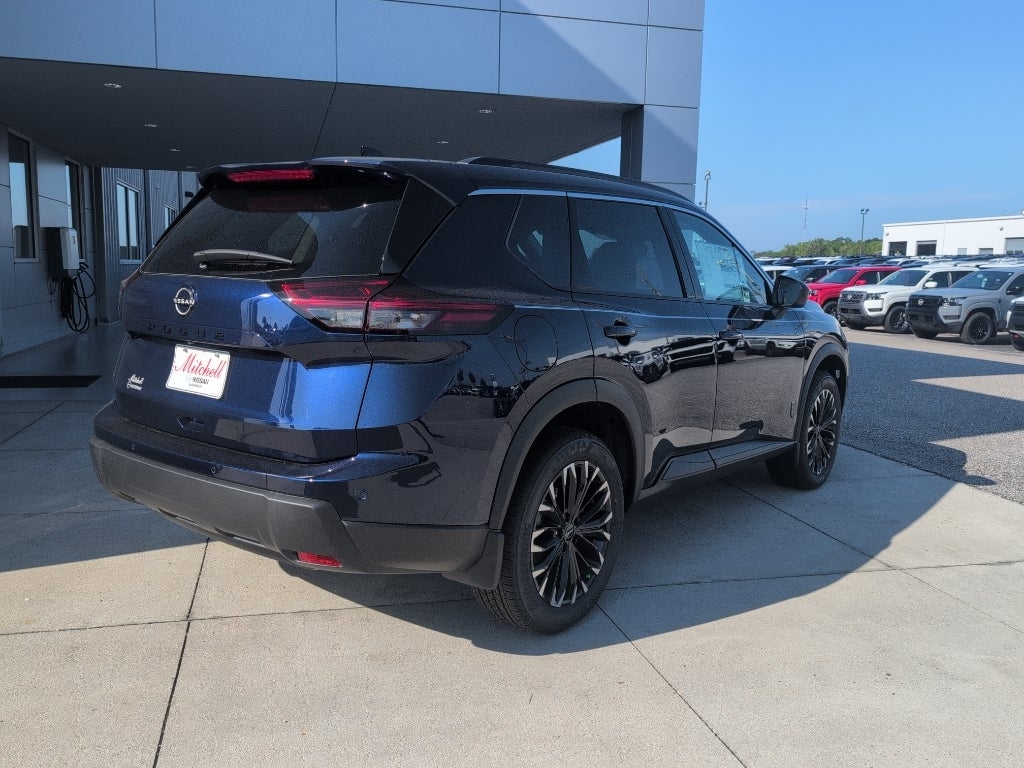 2026 Nissan Rogue Dark Armor™