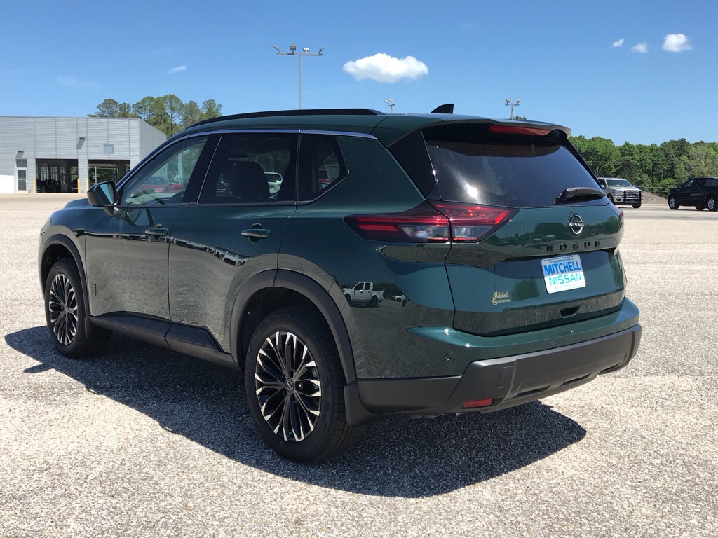 2026 Nissan Rogue Dark Armor™