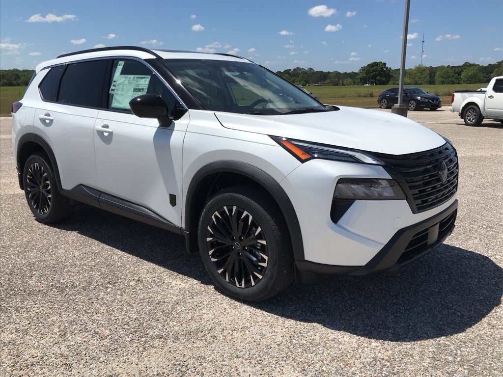 2026 Nissan Rogue Dark Armor™