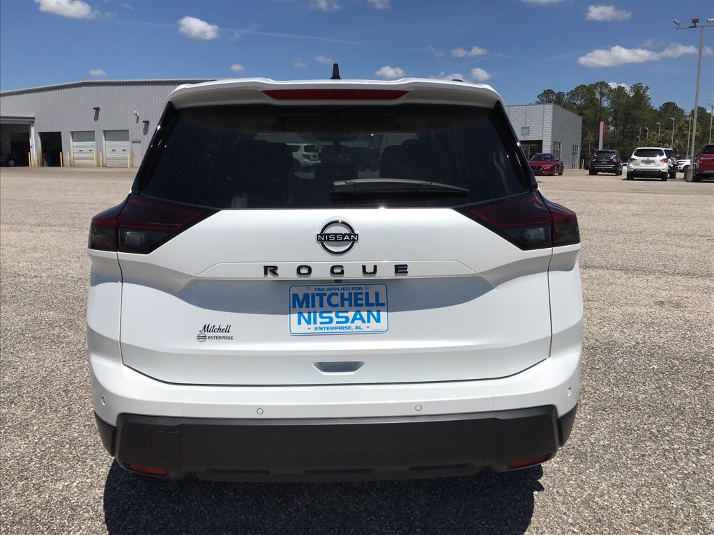 2026 Nissan Rogue Dark Armor™