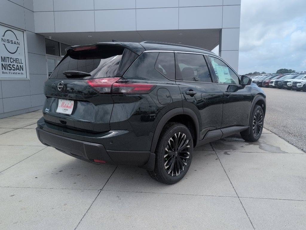 2026 Nissan Rogue Dark Armor™