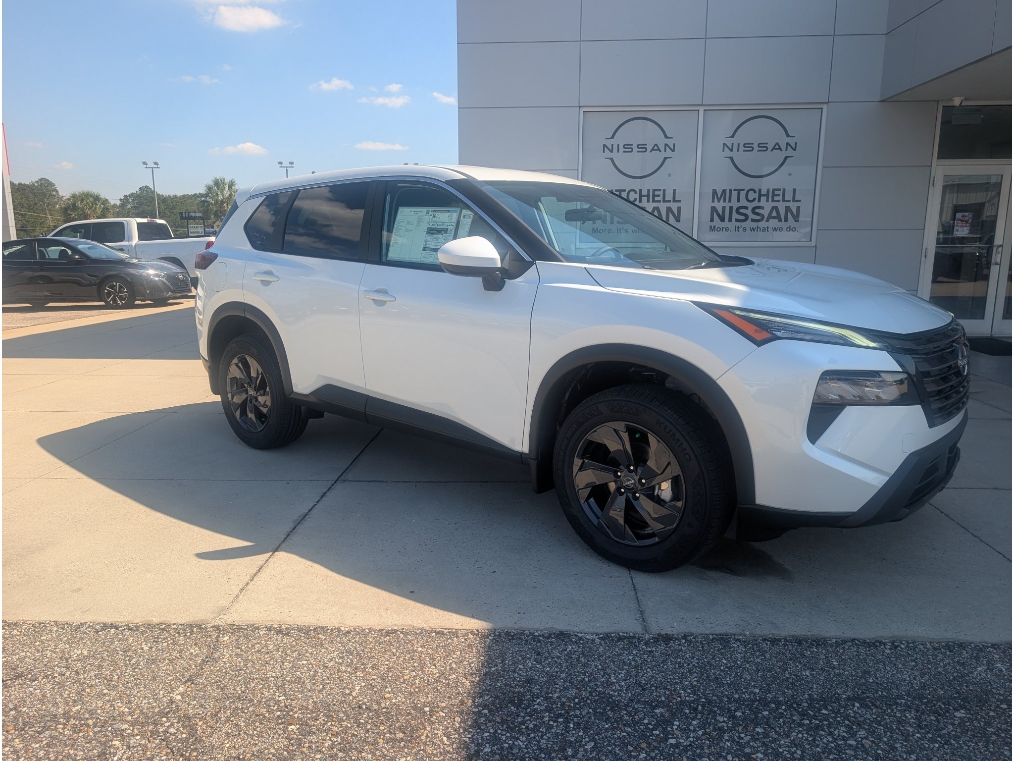 2027 Nissan Rogue SV