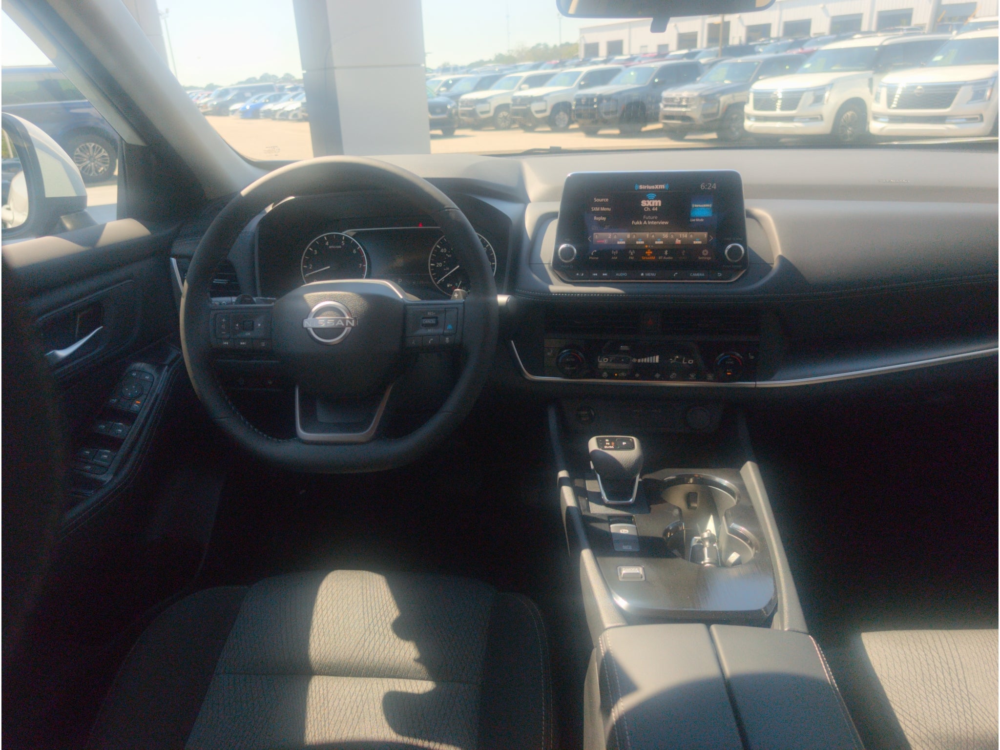 2027 Nissan Rogue SV