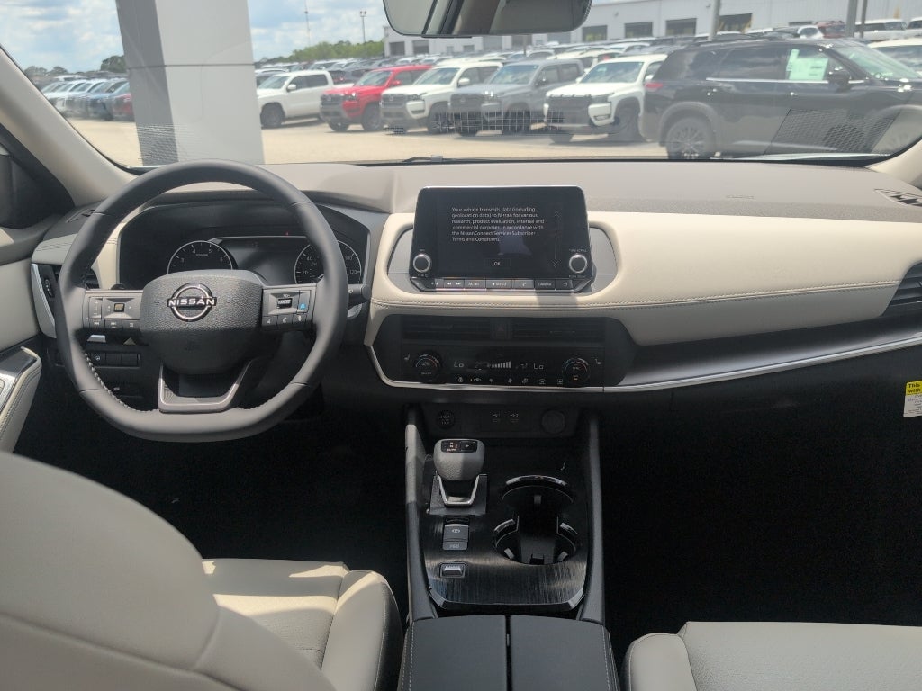 2026 Nissan Rogue Dark Armor™