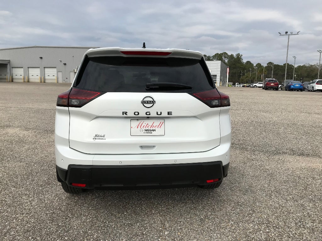 2026 Nissan Rogue Dark Armor™