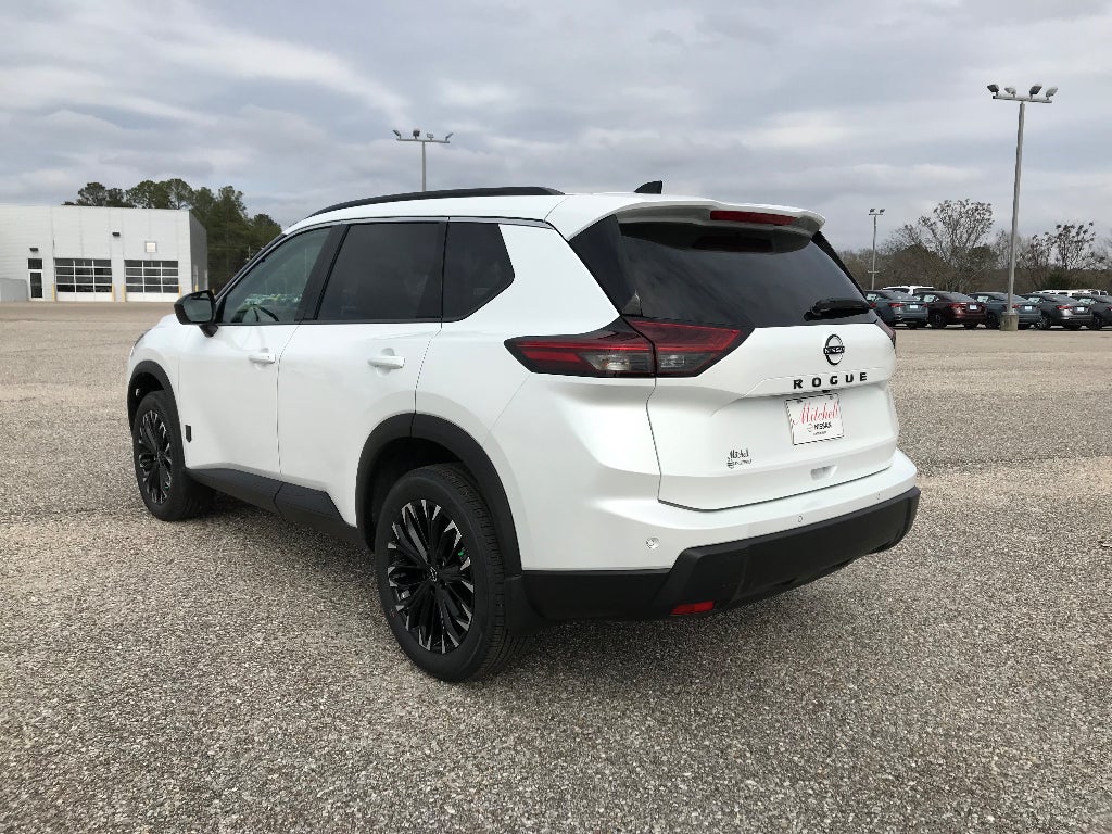 2026 Nissan Rogue Dark Armor™