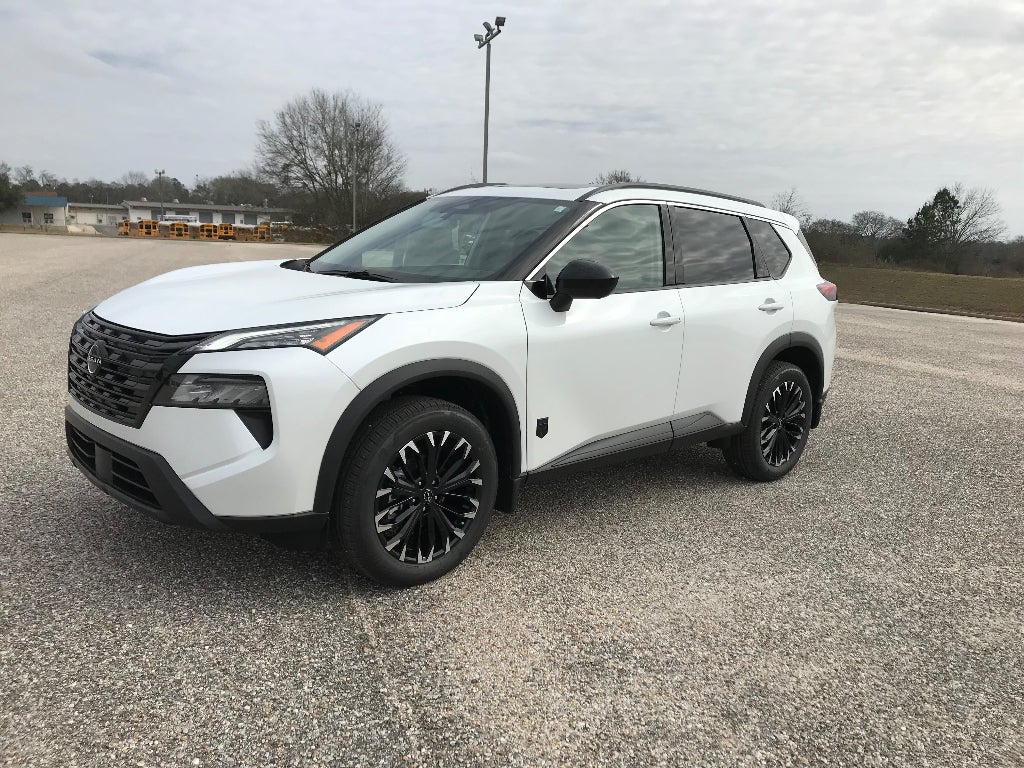 2026 Nissan Rogue Dark Armor™