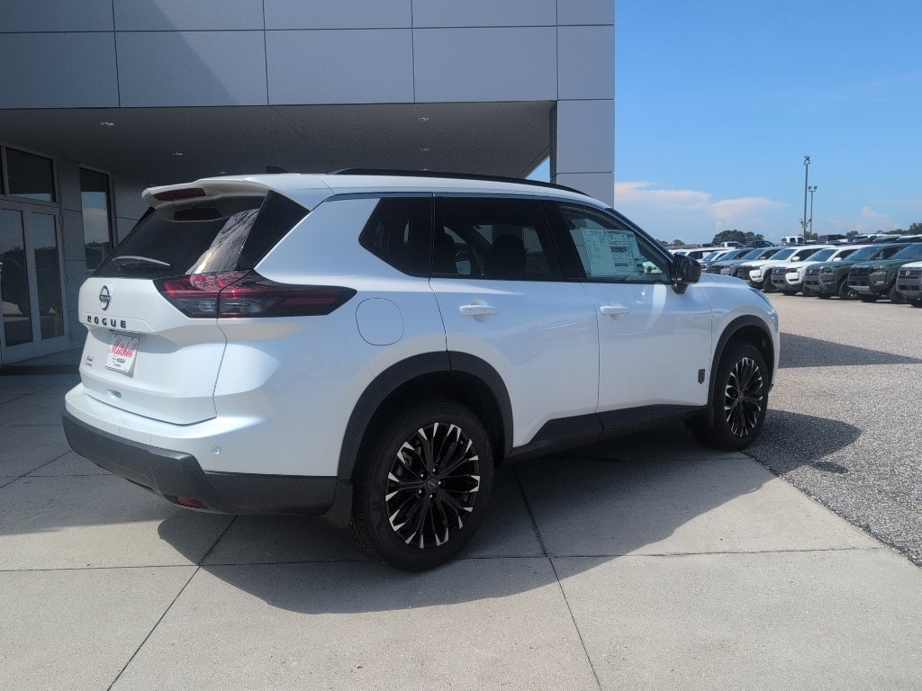 2026 Nissan Rogue Dark Armor™