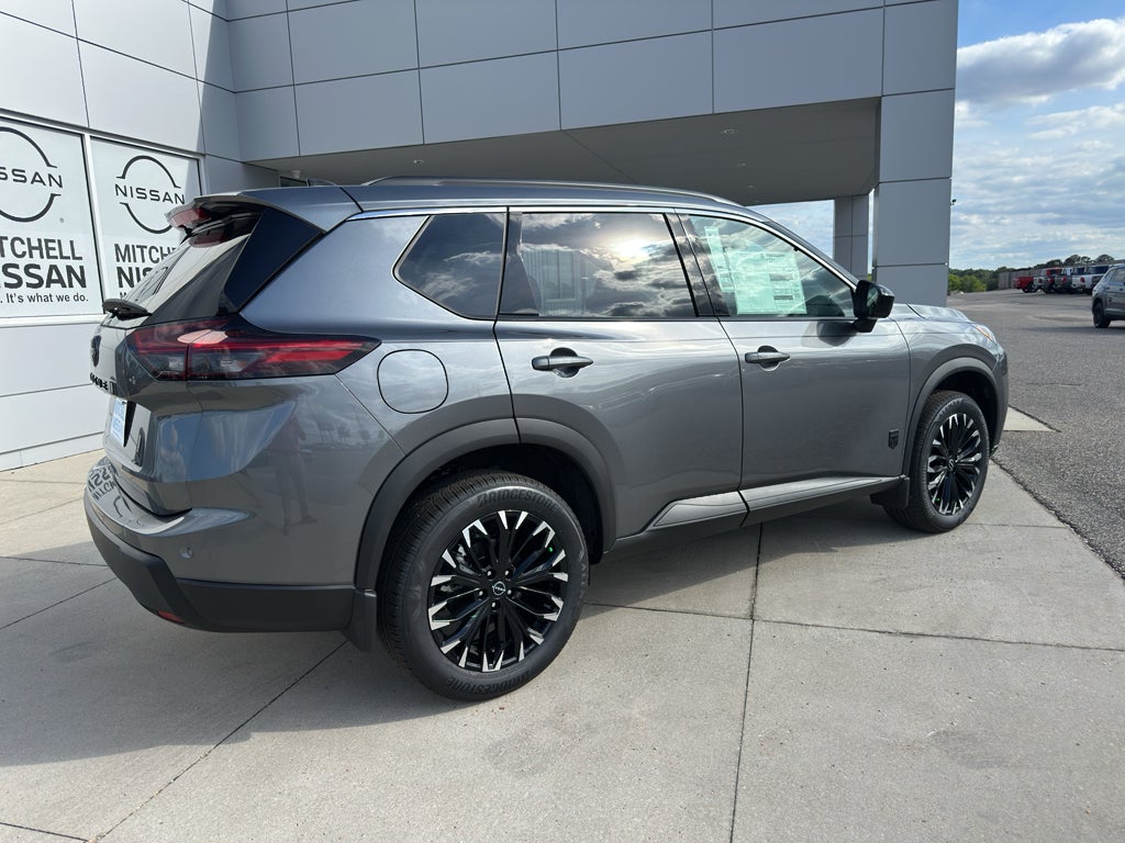 2026 Nissan Rogue Dark Armor™