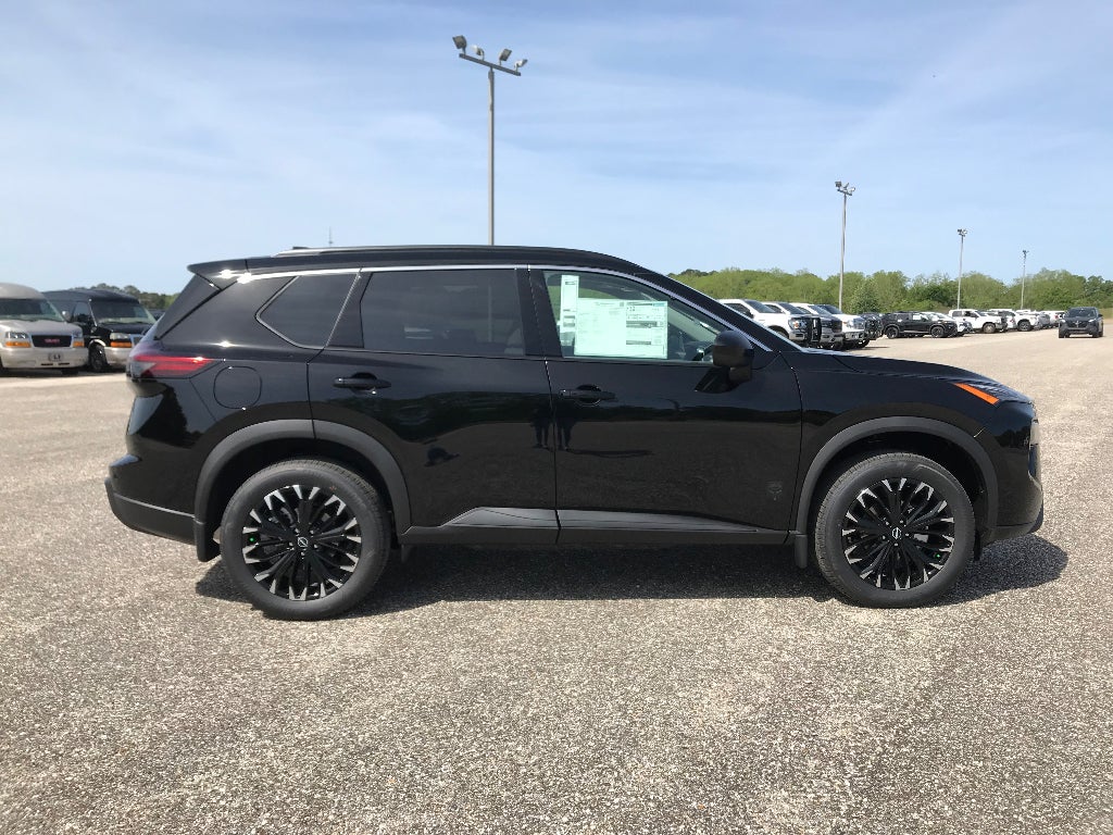 2026 Nissan Rogue Dark Armor™