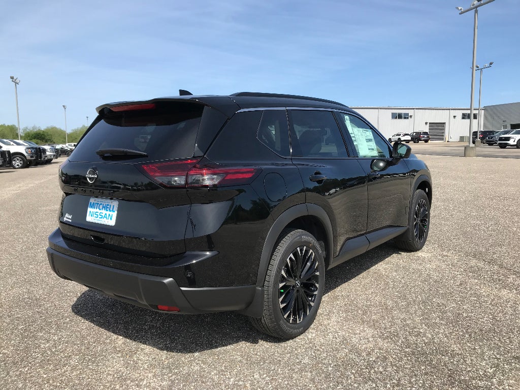2026 Nissan Rogue Dark Armor™