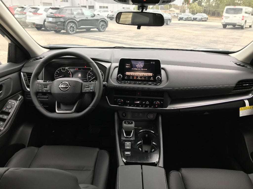 2026 Nissan Rogue Dark Armor™