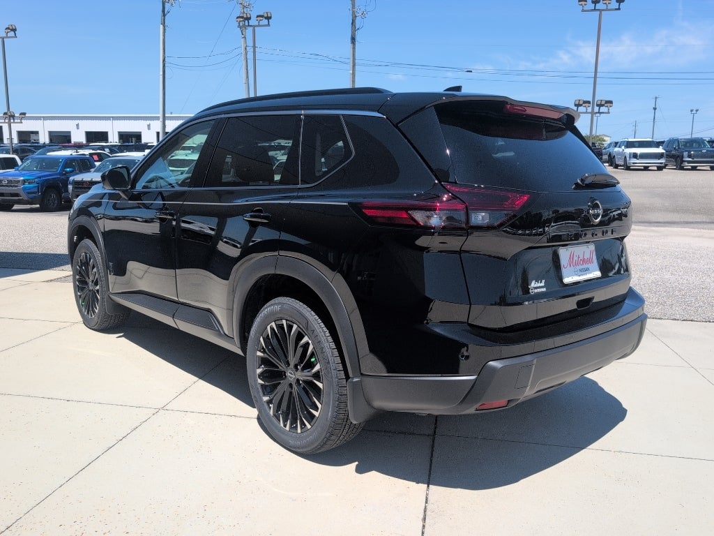 2026 Nissan Rogue Dark Armor™