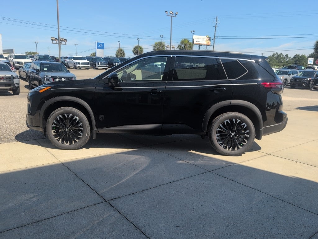 2026 Nissan Rogue Dark Armor™