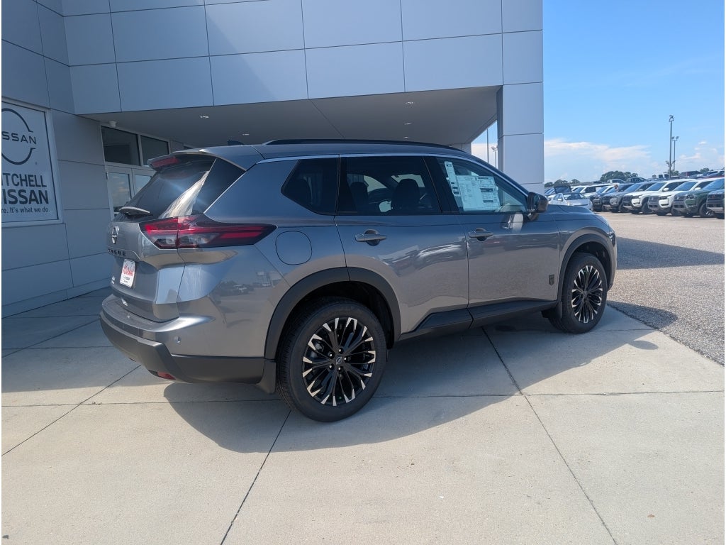 2026 Nissan Rogue Dark Armor™