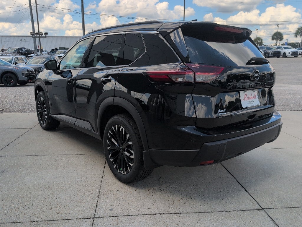 2026 Nissan Rogue Dark Armor™