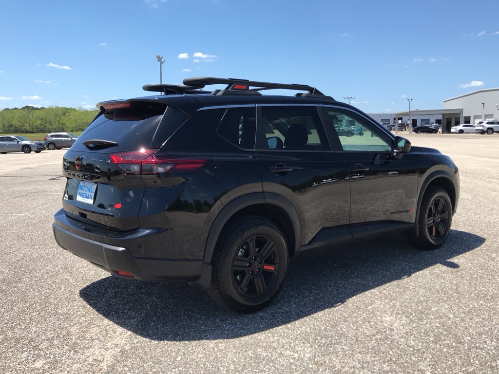 2025 Nissan Rogue Rock Creek®