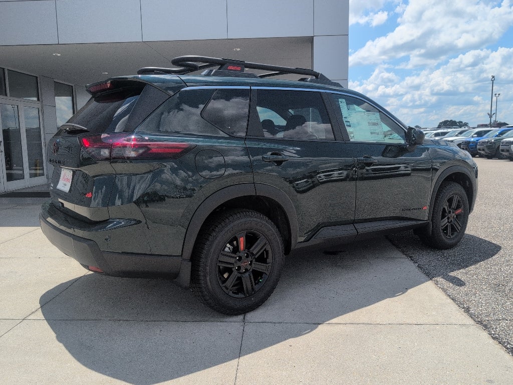 2026 Nissan Rogue Rock Creek®