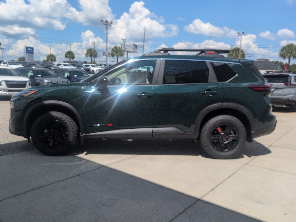 2026 Nissan Rogue Rock Creek®