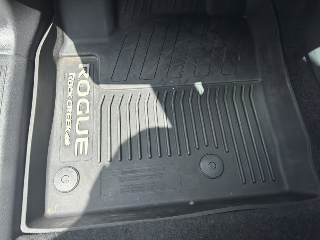2025 Nissan Rogue Rock Creek®