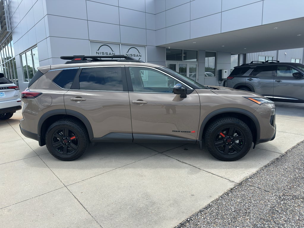 2025 Nissan Rogue Rock Creek®