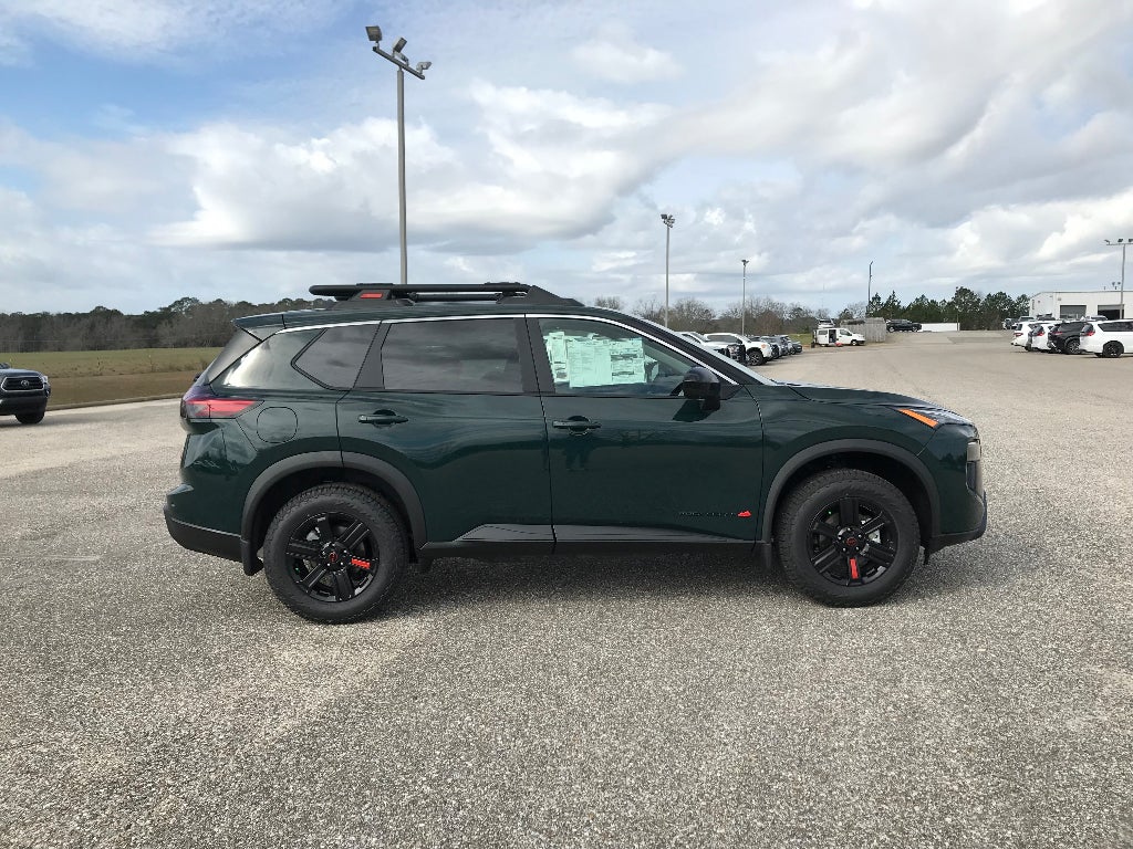 2026 Nissan Rogue Rock Creek®