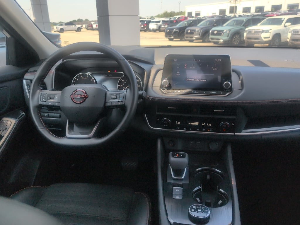 2025 Nissan Rogue Rock Creek®