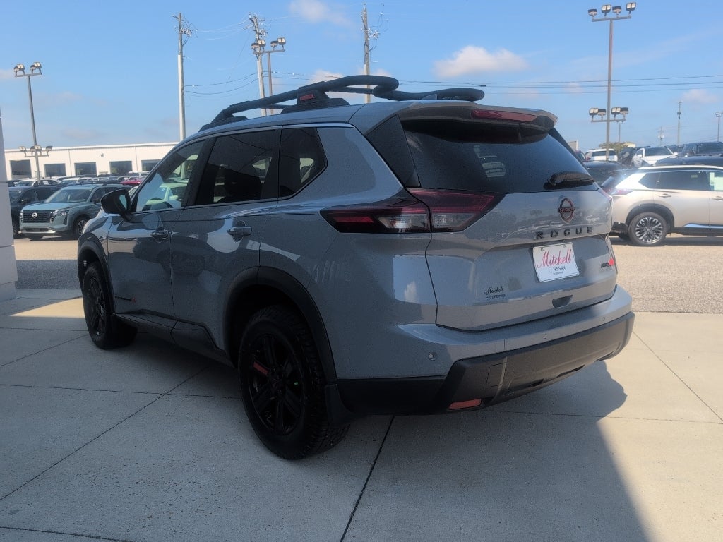 2025 Nissan Rogue Rock Creek®